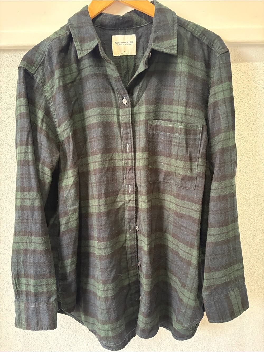 Abercrombie & Fitch Green and Black Plaid Button-Down Shirt